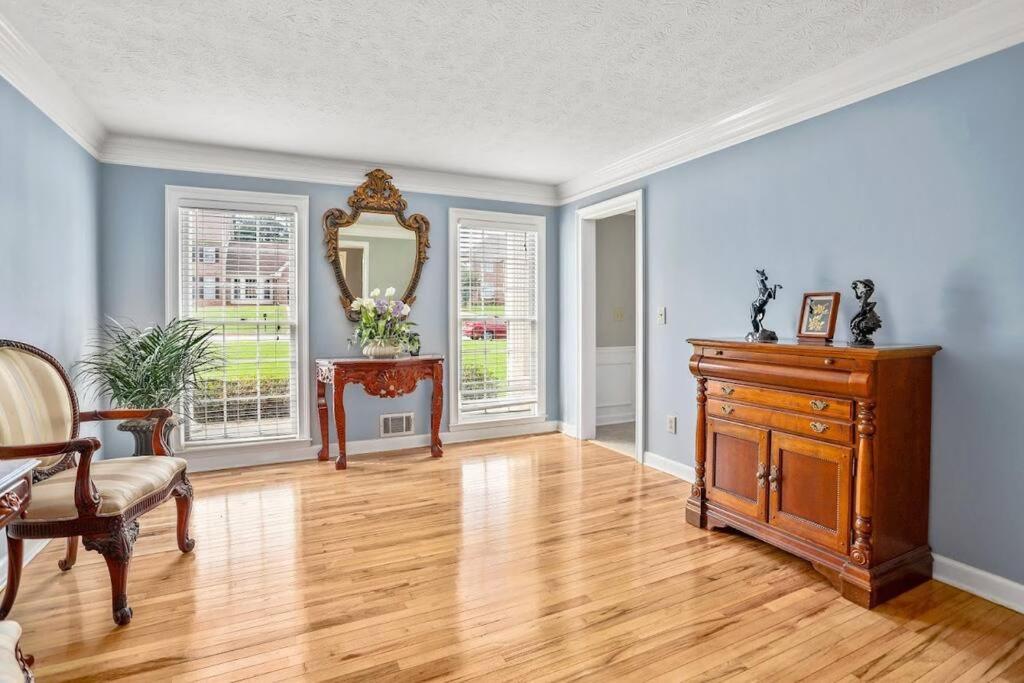 Lovely 5Bed, 3-Fullbath ! 5Min To Free Way I-85 Lawrenceville Exterior foto
